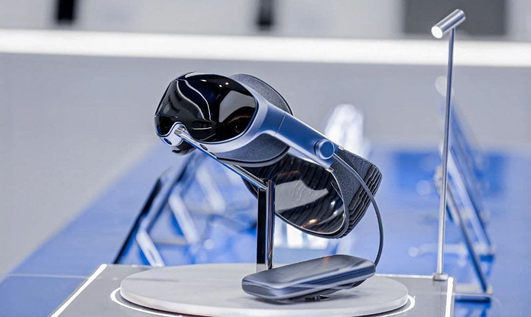 الكشف عن نظارات الواقع الافتراضي الجديدة Vivo Vision. – Realm VR | عالم الواقع الإفتراضي