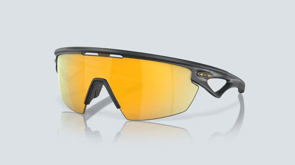 تقرير يفيد بموعد اطلاق نظارات Oakley Meta glasses القادمة. – Realm VR | عالم الواقع الإفتراضي