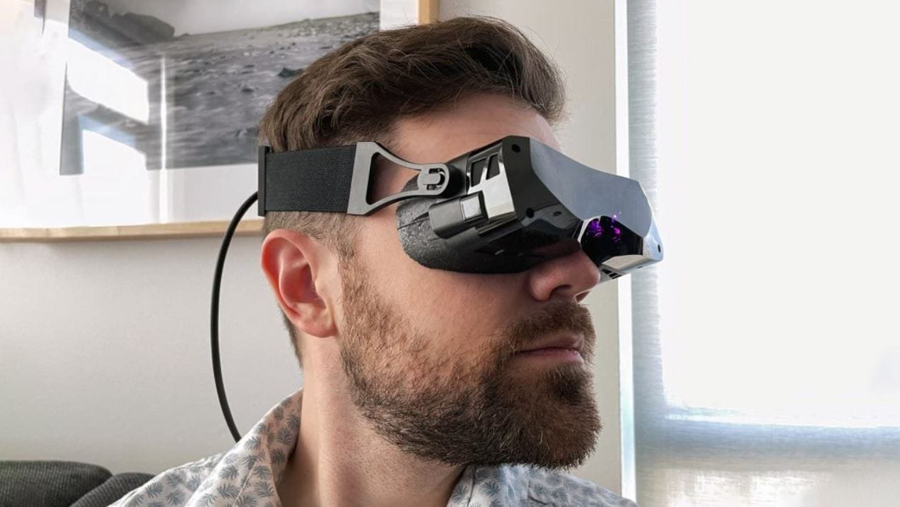 الكشف عن نظارات الواقع الافتراضي الجديدة Bigscreen Beyond 2. – Realm VR | عالم الواقع الإفتراضي